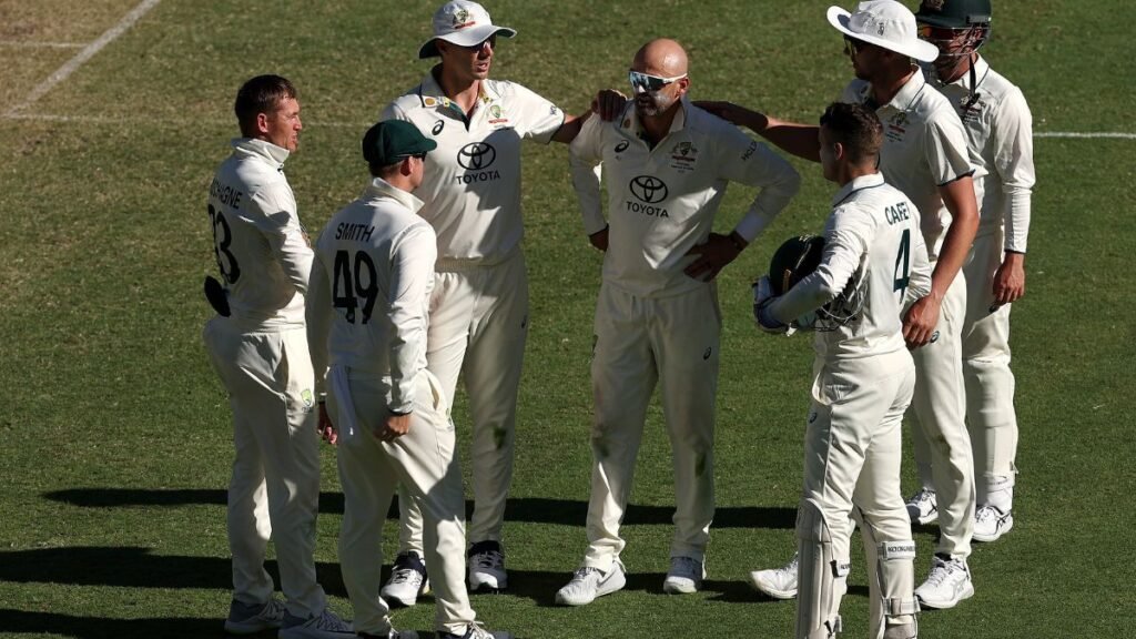 ऑस्ट्रेलिया के मुख्य कोच ने भारत के खिलाफ गुलाबी गेंद टेस्ट के लिए टीम की पुष्टि की, प्रमुख खिलाड़ी की चोट चिंता का विषय है