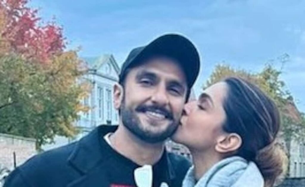 छठी शादी की सालगिरह पर दीपिका पादुकोण-रणवीर सिंह की खुशी के पलों पर एक नजर छठी शादी की सालगिरह पर दीपिका पादुकोण-रणवीर सिंह की खुशी के पलों पर एक नजर