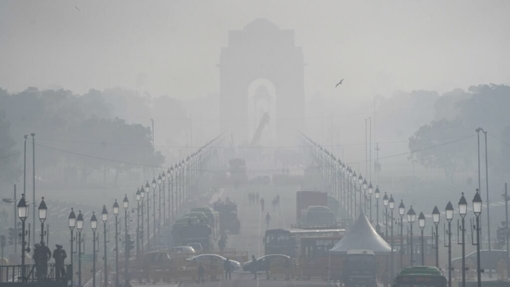27 दिसंबर का मौसम अपडेट: दिल्ली में बारिश, हिमाचल में ऑरेंज अलर्ट, राजस्थान, मेघालय में घना कोहरा 27 दिसंबर का मौसम अपडेट: दिल्ली में बारिश, हिमाचल में ऑरेंज अलर्ट, राजस्थान, मेघालय में घना कोहरा