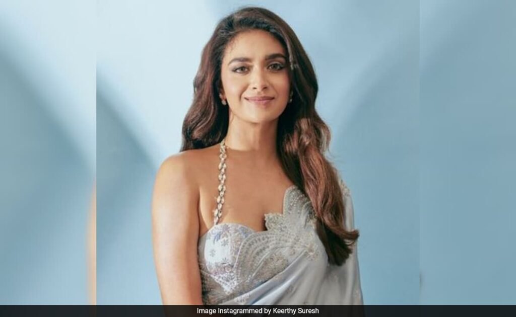 कीर्ति सुरेश इस तारीख को एंटनी थैटिल से शादी करेंगी। शादी का निमंत्रण वायरल हो गया