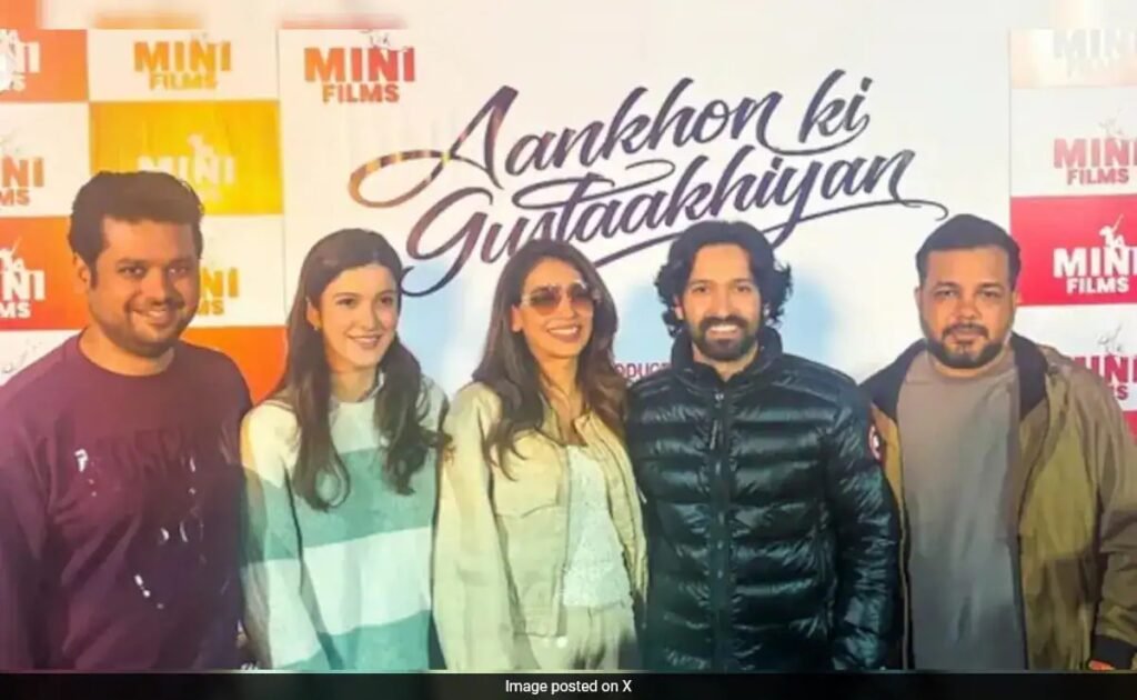 चौंकाने वाली "छोड़ो" पोस्ट के बाद, विक्रांत मैसी फिल्म सेट पर लौटे, शनाया कपूर के साथ शूटिंग की
