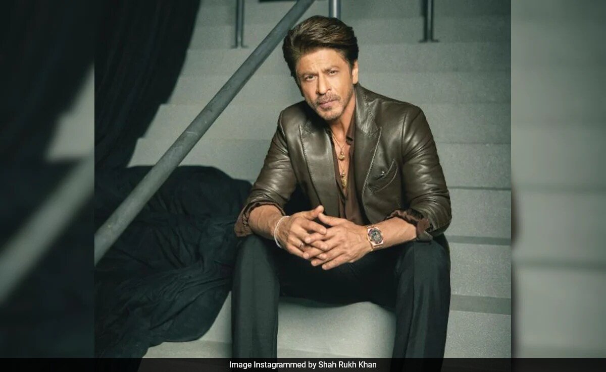 दिलजीत दोसांझ के बयान पर शाहरुख खान ने दिया जवाब कोरबो लोरबो जीतबो कोलकाता कॉन्सर्ट के दौरान नारा: "मुझे यकीन है..."