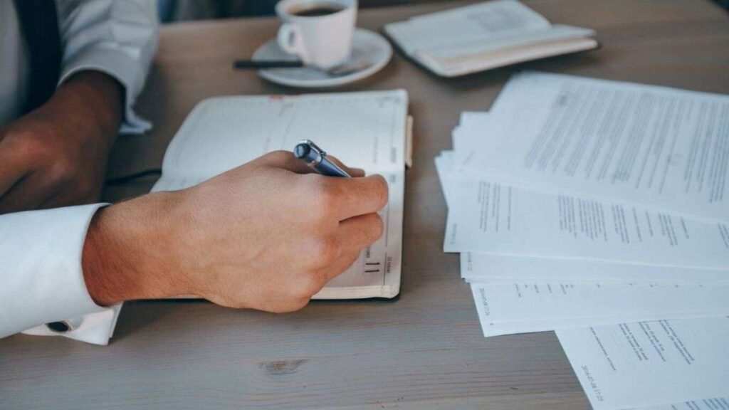 पंजाब: बड़े नौकरशाही फेरबदल में 22 लोक सेवा आयोग अधिकारियों, 10 आईएएस अधिकारियों का तबादला पंजाब: बड़े नौकरशाही फेरबदल में 22 लोक सेवा आयोग अधिकारियों, 10 आईएएस अधिकारियों का तबादला