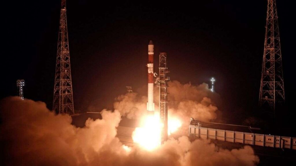 SpaDeX डॉकिंग: अंतरिक्ष यान 1.5 किमी की दूरी पर हैं, 11 जनवरी को करीब आएंगे, इसरो का कहना है SpaDeX डॉकिंग: अंतरिक्ष यान 1.5 किमी की दूरी पर हैं, 11 जनवरी को करीब आएंगे, इसरो का कहना है