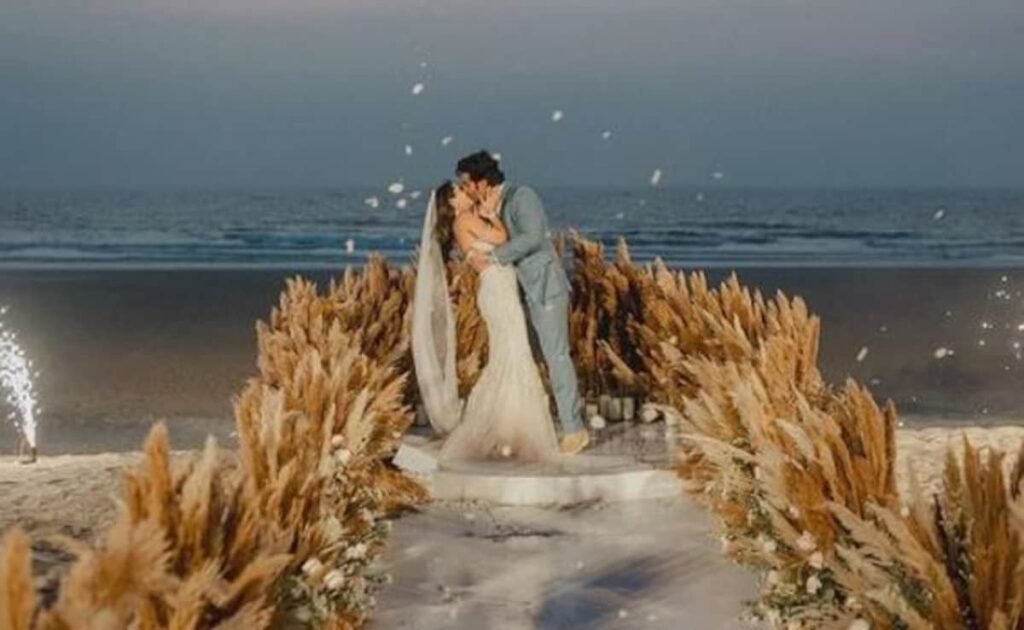 आदर जैन और अलेखा आडवाणी की ड्रीमी गोवा वेडिंग के अंदर