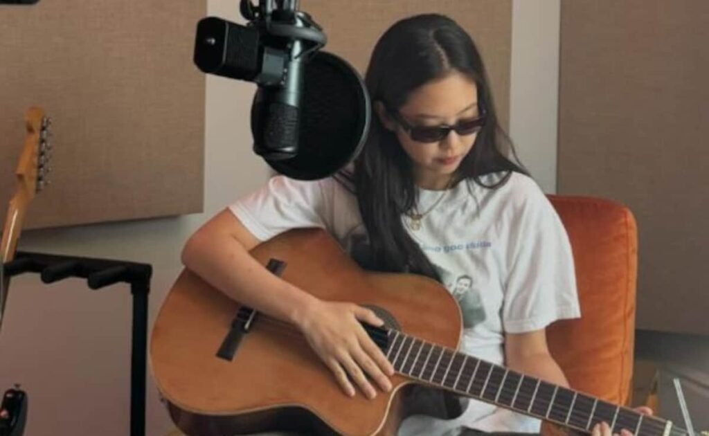 जेनी 29 वर्ष की हो गईं: BLACKPINK सदस्यों रोज़ और जिसू की ओर से जन्मदिन की शुभकामनाएँ जेनी 29 वर्ष की हो गईं: BLACKPINK सदस्यों रोज़ और जिसू की ओर से जन्मदिन की शुभकामनाएँ