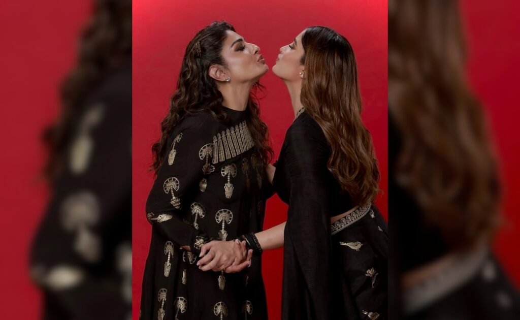 जैसी माँ, वैसी बेटी? रवीना टंडन को तोड़ना पत्थर के फूल बनाम राशा थडानी का आज़ाद जैसी माँ, वैसी बेटी? रवीना टंडन को तोड़ना पत्थर के फूल बनाम राशा थडानी का आज़ाद