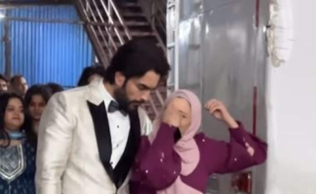 वायरल वीडियो: विवियन डीसेना की पत्नी नूरन एली अपने नुकसान के बाद शांत हो गईं बिग बॉस 18 वायरल वीडियो: विवियन डीसेना की पत्नी नूरन एली अपने नुकसान के बाद शांत हो गईं बिग बॉस 18