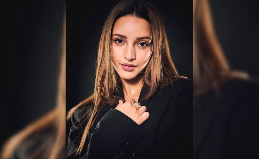 सोशल मीडिया के दबाव के बीच अपने प्रामाणिक स्व होने पर तृप्ति डिमरी सोशल मीडिया के दबाव के बीच अपने प्रामाणिक स्व होने पर तृप्ति डिमरी