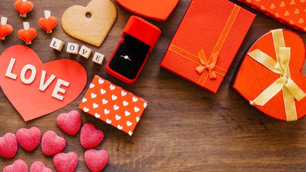 वेलेंटाइन डे 2025 उपहार विचार: 5 अंतिम मिनट के उपयोगी उपहार अपने साथी के लिए विशेष दिन मनाने के लिए वेलेंटाइन डे 2025 उपहार विचार: 5 अंतिम मिनट के उपयोगी उपहार अपने साथी के लिए विशेष दिन मनाने के लिए