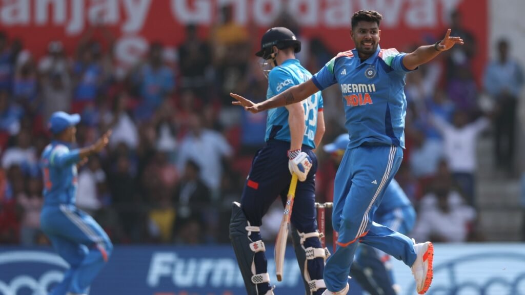 हर्षित राणा नागपुर में इंग्लैंड के खिलाफ एकदिवसीय डेब्यू पर भारत के लिए सर्वकालिक अवांछित रिकॉर्ड बनाता है हर्षित राणा नागपुर में इंग्लैंड के खिलाफ एकदिवसीय डेब्यू पर भारत के लिए सर्वकालिक अवांछित रिकॉर्ड बनाता है