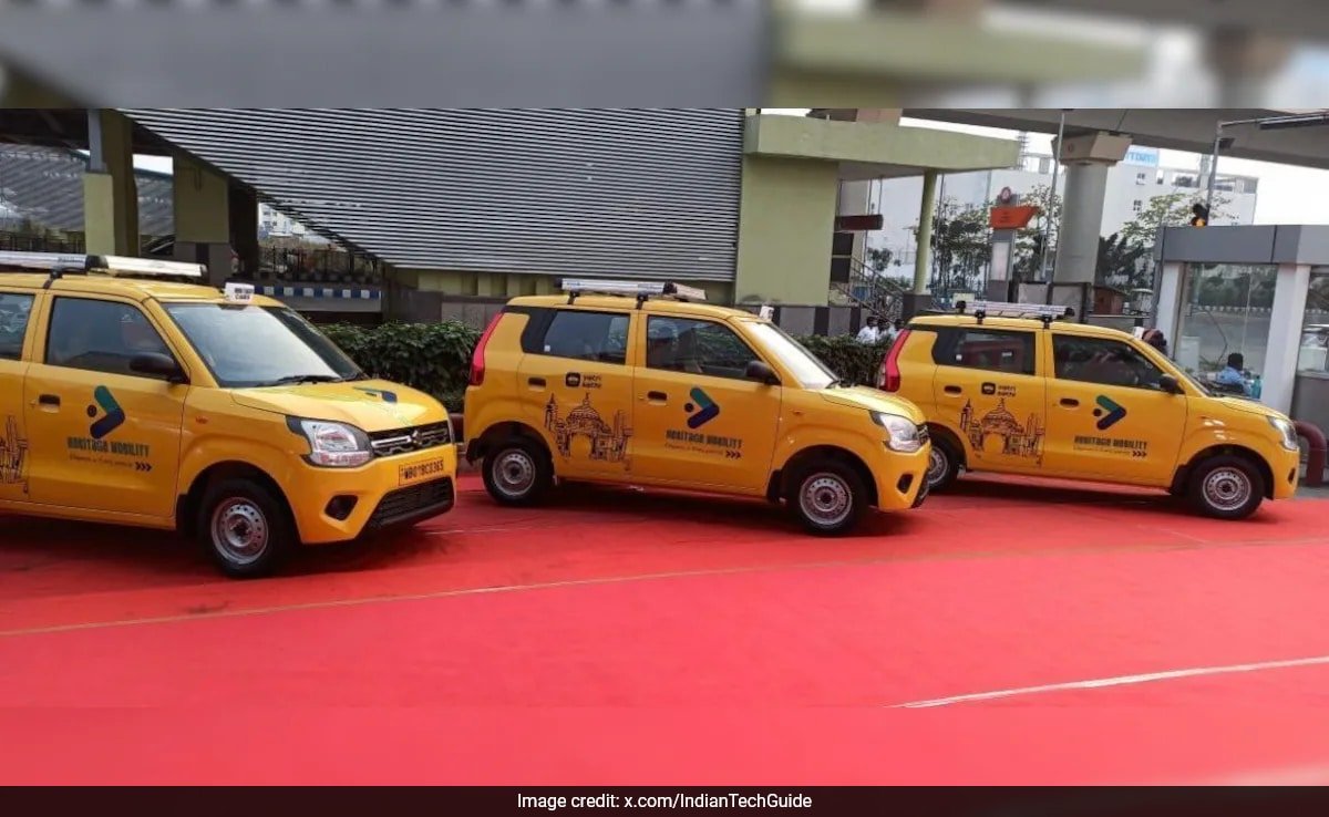 कोलकाता की प्रतिष्ठित येलो टैक्सी नई सुविधाओं के साथ 'हेरिटेज कैब्स' के रूप में रिटर्न