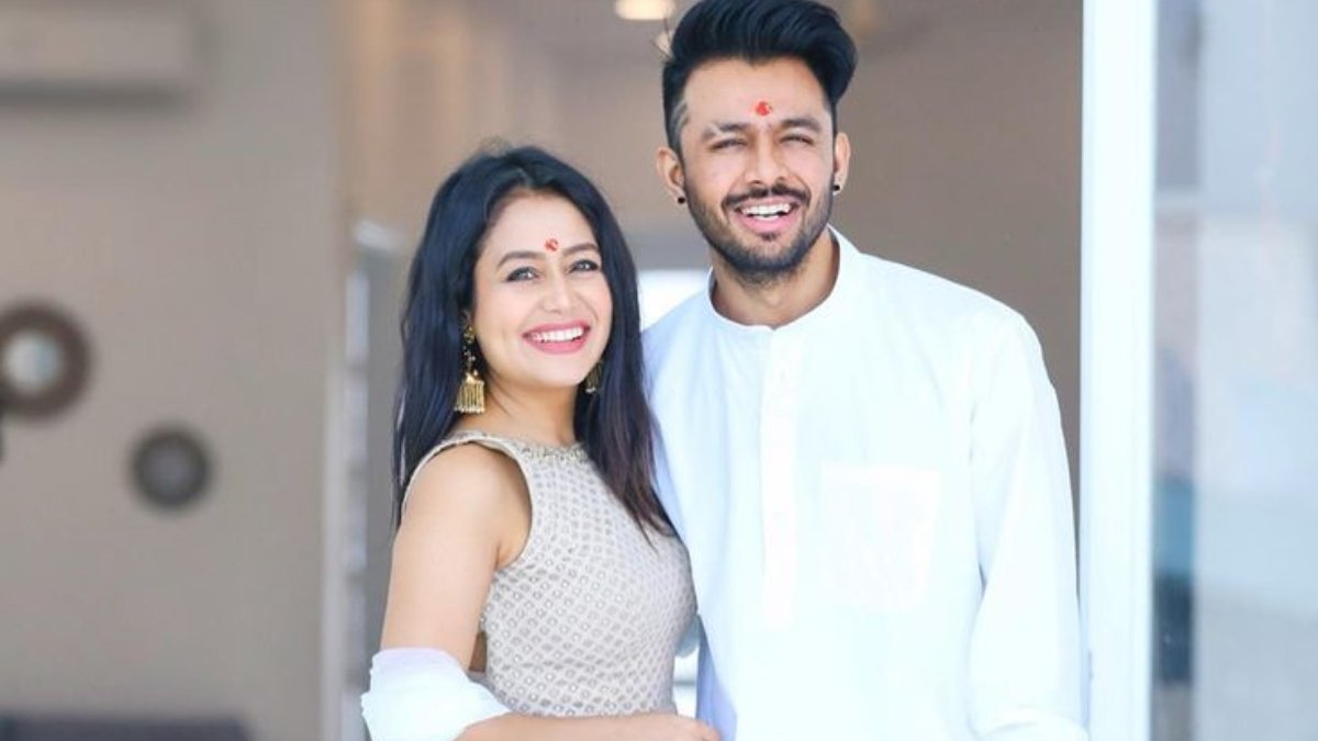 नेहा काककर मेलबर्न कॉन्सर्ट में देर से पहुंचने के लिए ट्रोल हो जाता है, टोनी कक्कड़ ने कहा