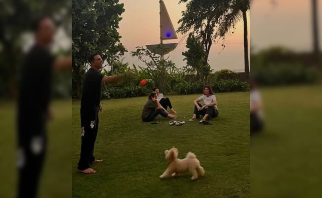 पति अक्षय कुमार के साथ ट्विंकल खन्ना का अकाल-जाम, मदर डिंपल कपादिया। पिक देखें