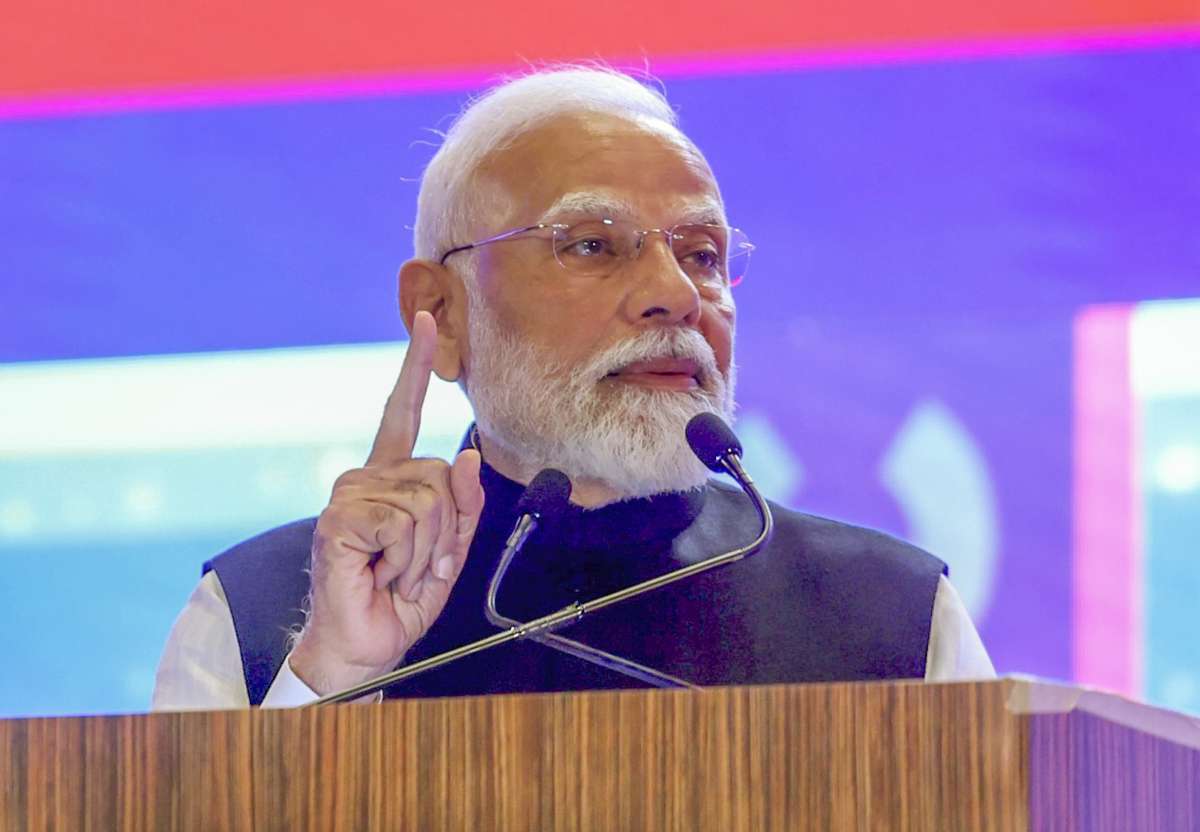 पीएम मोदी ने 7-8 मार्च को दादरा और नगर हवेली, दमन और दीव, गुजरात का दौरा किया