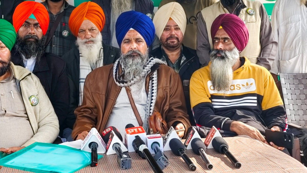 सरवान सिंह पांडर और जगजीत सिंह दलवाल ने मोहाली में हिरासत में लिया, दावा किया कि किसान नेता | घड़ी