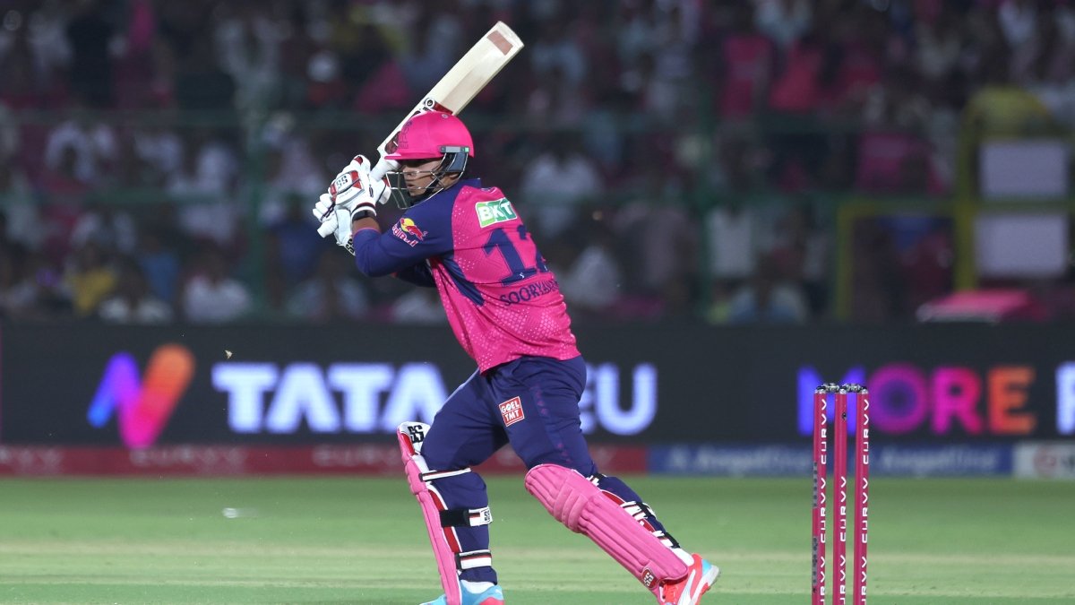Vaibhav Suryavanshi ने T20 विश्व रिकॉर्ड को तोड़ दिया, GT क्लैश के दौरान IPL में यूसुफ पठान के ऐतिहासिक रिकॉर्ड को तोड़ता है