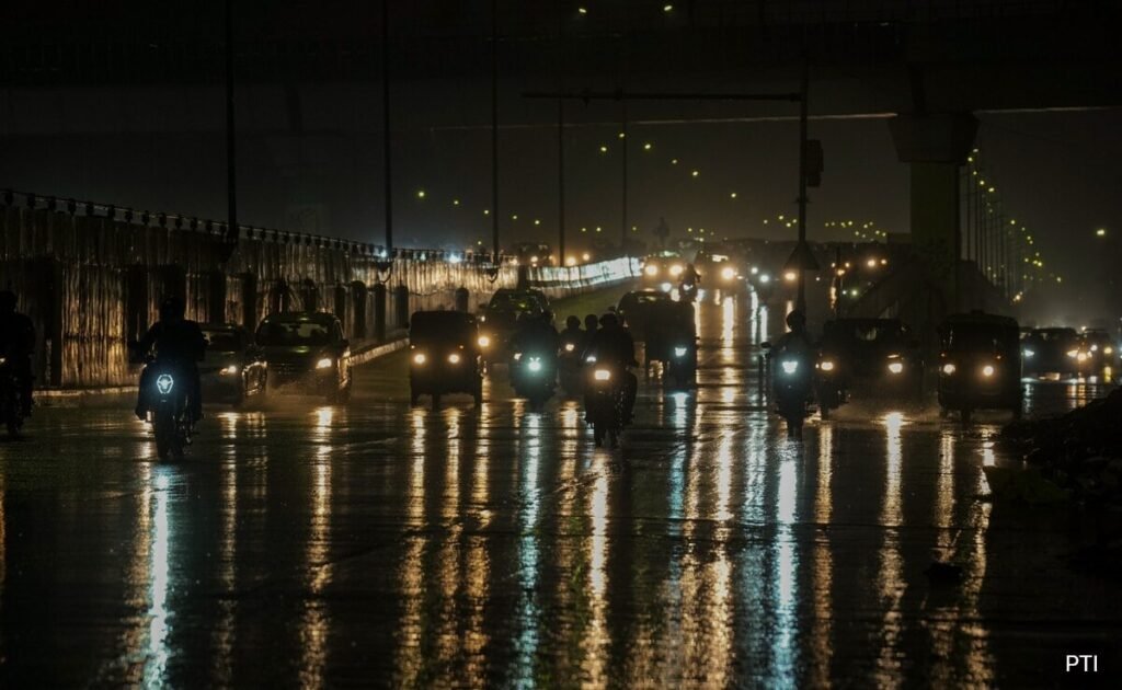 दिल्ली-एनसीआर सप्ताहांत में गरज के साथ देखने के लिए, मौसम शरीर की भविष्यवाणी करता है