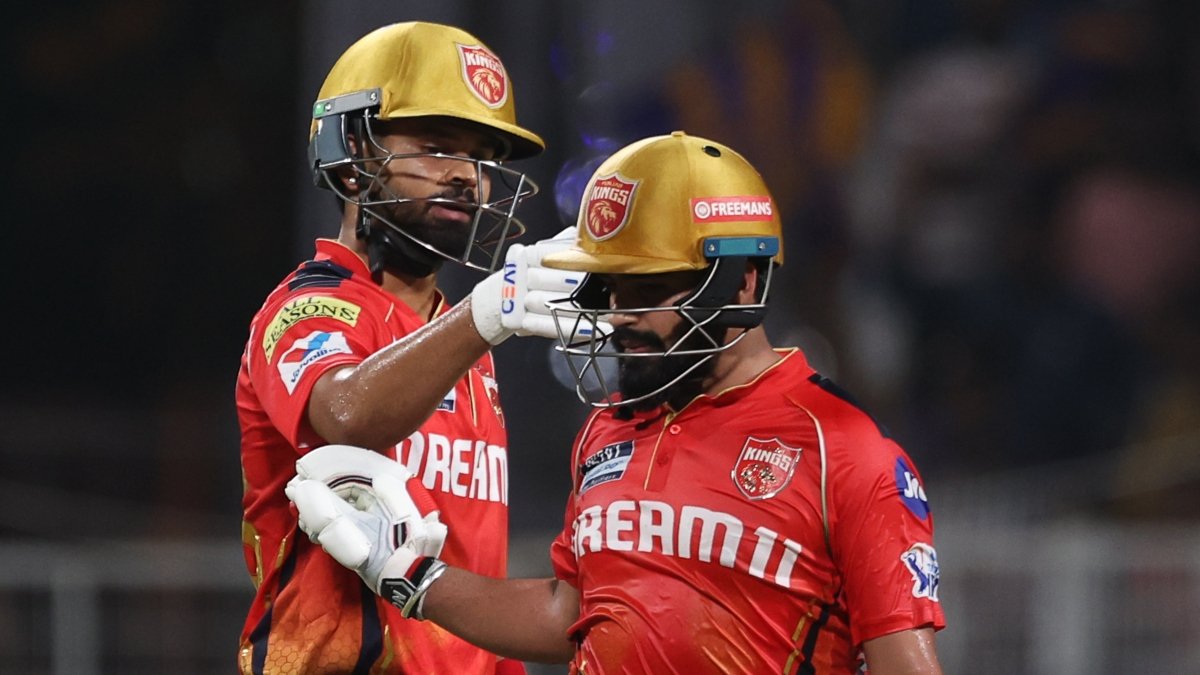 पंजाब राजाओं के प्रभासिम्रन बुलिश इसे IPL 2025 प्लेऑफ में ताजा श्रेयस-पोंटिंग एसोसिएशन के साथ बना रहा है