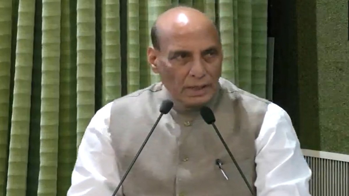 ऑपरेशन सिंदूर पर राजनाथ सिंह: 'भारतीय सेना ने सटीक, सतर्कता और संवेदनशीलता के साथ काम किया है'