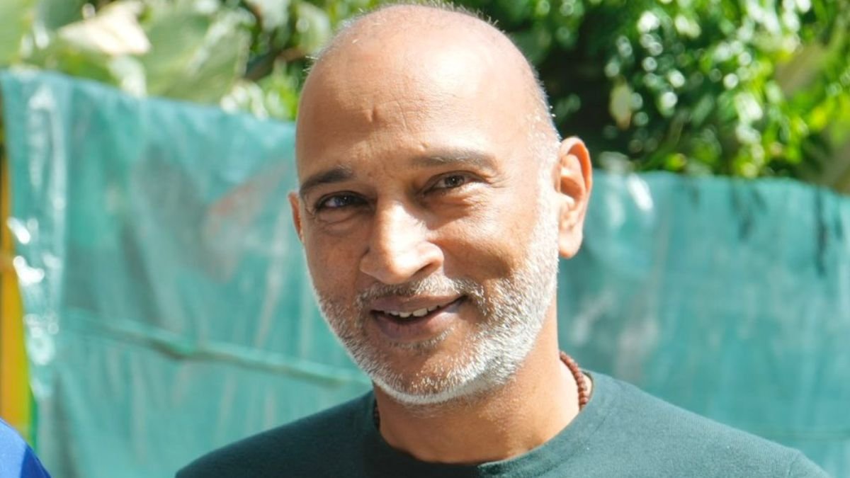 तेंदुलकर की कप्तानी के तहत खेला गया यह भारतीय क्रिकेटर एक आईएएस अधिकारी है, जो अब केरल क्रिकेट टीम को कोचिंग कर रहा है