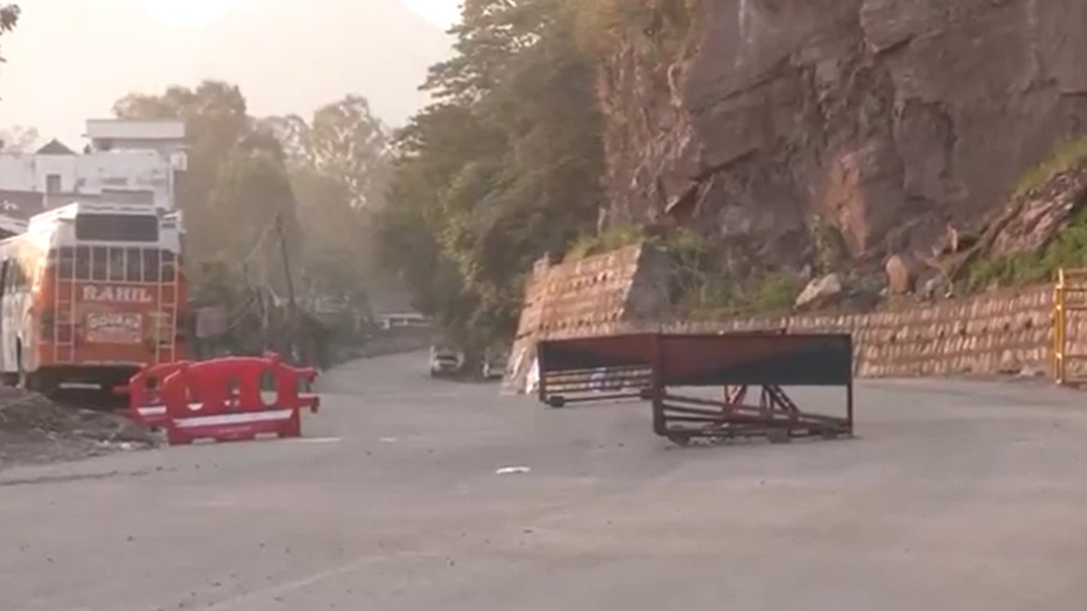भारत-पाकिस्तान संघर्ष: जेके में सामान्य स्थिति, अन्य सीमावर्ती राज्यों के रूप में रातोंरात गोलाबारी की सूचना दी