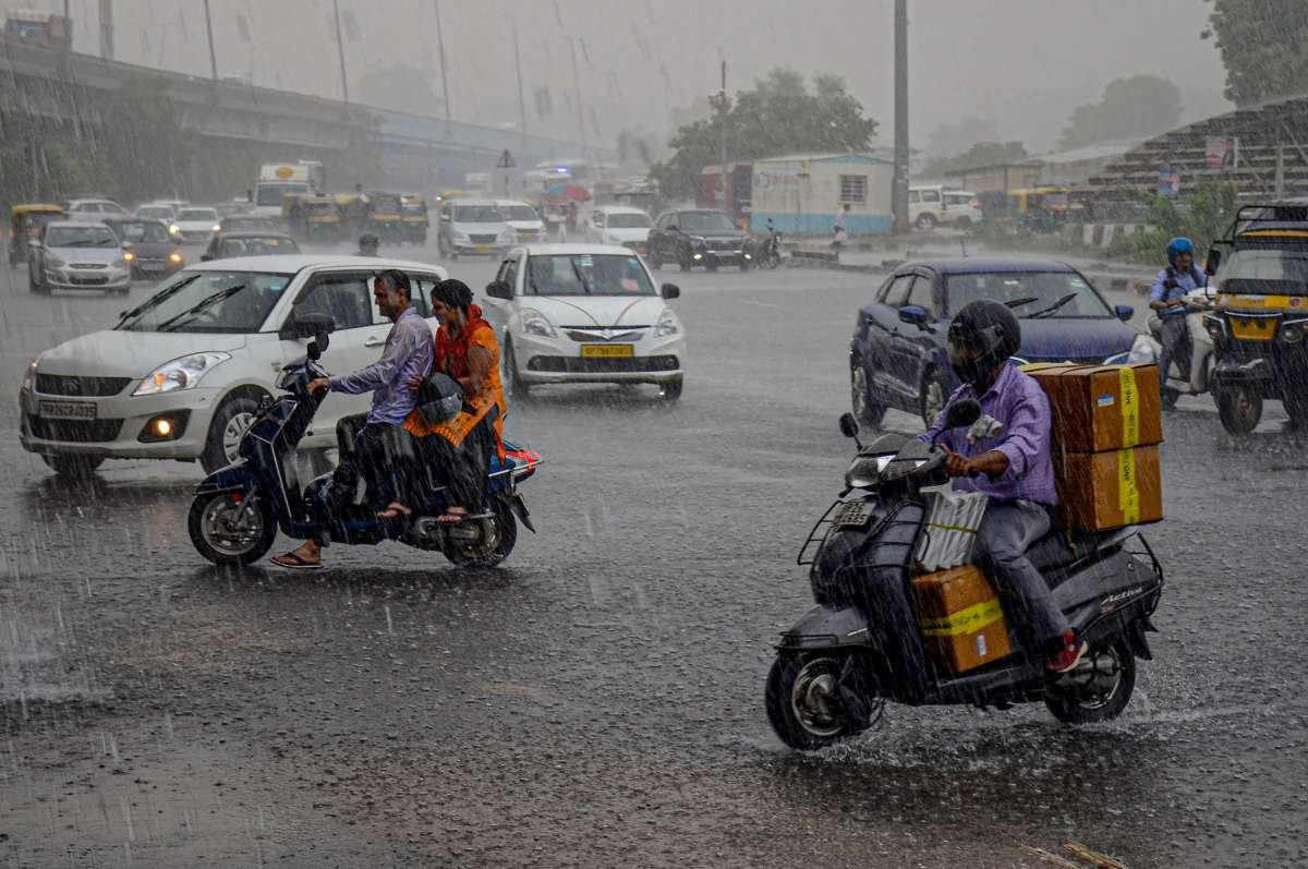 The IMD predicts heavy rainfall for Kerala, Odisha, Bengal and other states.
