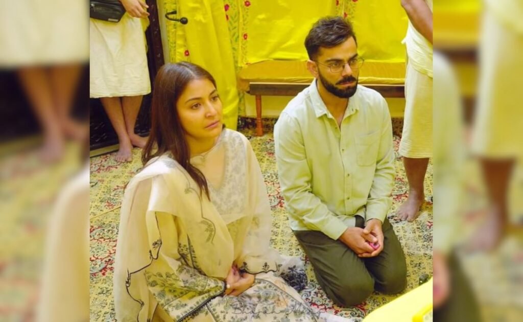विराट कोहली परीक्षण सेवानिवृत्ति के एक दिन बाद अनुष्का शर्मा के साथ वृंदावन का दौरा करते हैं विराट कोहली परीक्षण सेवानिवृत्ति के एक दिन बाद अनुष्का शर्मा के साथ वृंदावन का दौरा करते हैं