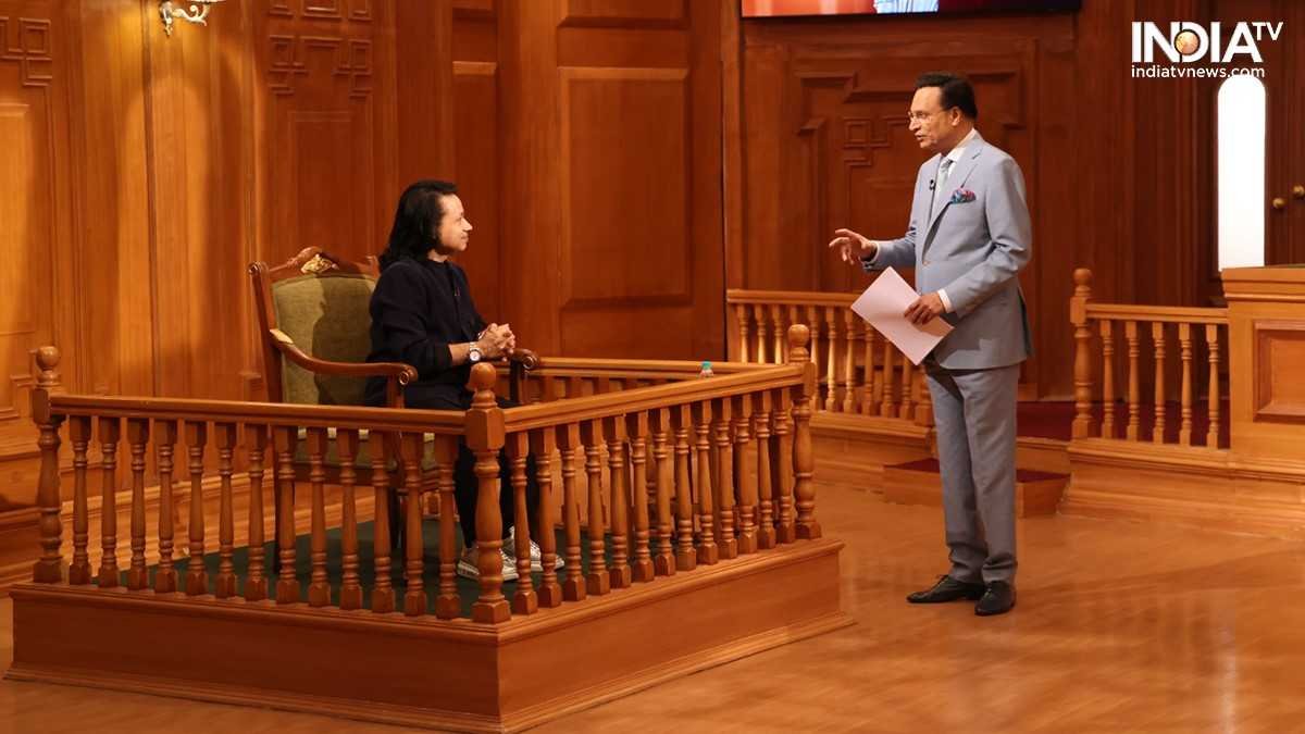 AAP KI ADALAT: कैलाश खेर स्लैम्स मुंबई फिल्म उद्योग, का कहना है कि बॉलीवुड कुछ सार्थक फिल्में बना रहा है
