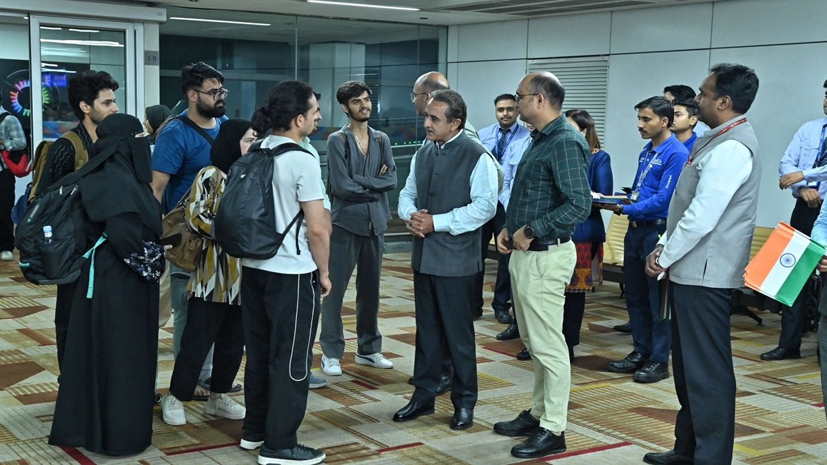 ऑपरेशन सिंधु: मेया का कहना है कि ईरान के साथ चल रहे संघर्ष के बीच इजरायल से नागरिकों को खाली करने के लिए भारत
