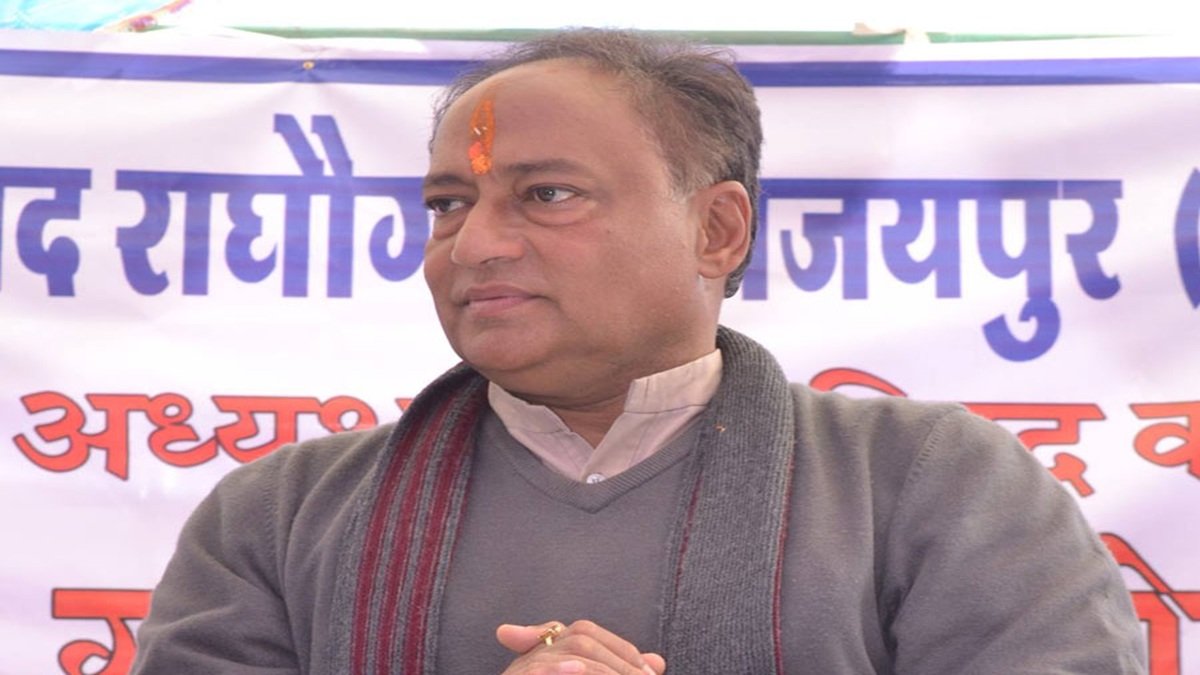 कांग्रेस ने छह साल के लिए लक्ष्मण सिंह, पूर्व मध्य प्रदेश विधायक और डिग्विजय सिंह के भाई को निष्कासित कर दिया