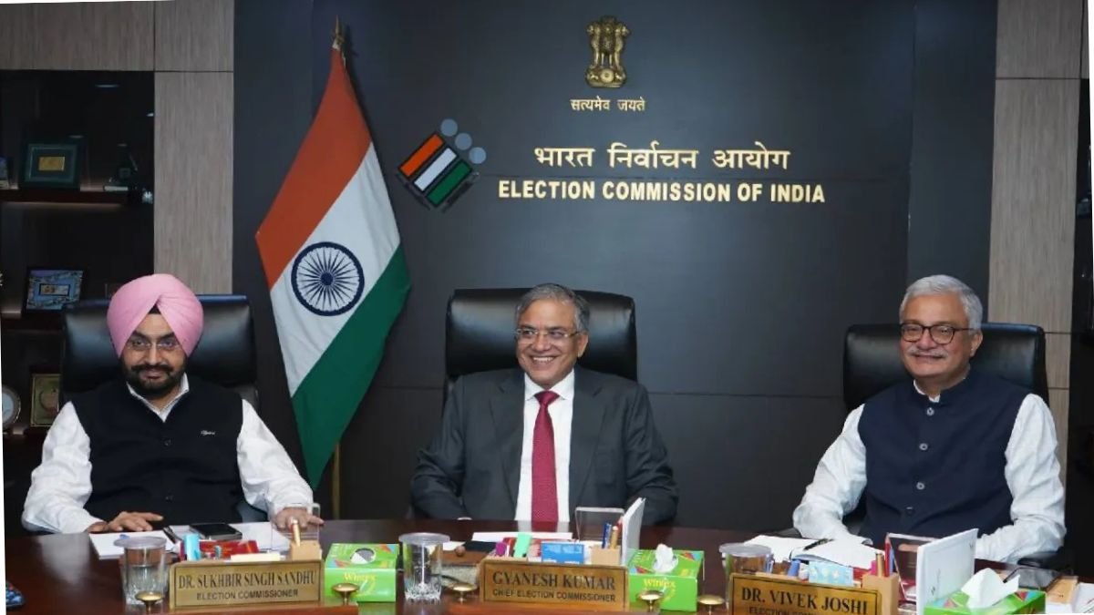 भारत का चुनाव आयोग राजनीतिक दलों को लिस्टिंग क्यों कर रहा है? व्याख्या की