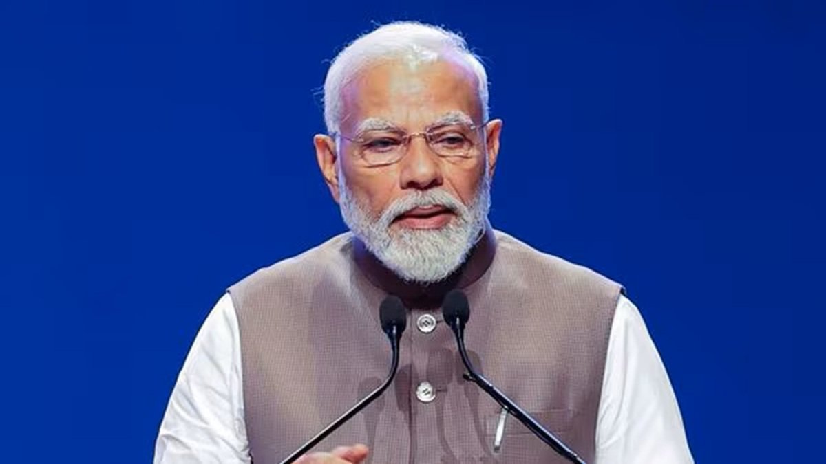 विनाशकारी एयर इंडिया प्लेन क्रैश के बाद आज अहमदाबाद का दौरा करने के लिए पीएम मोदी | विवरण