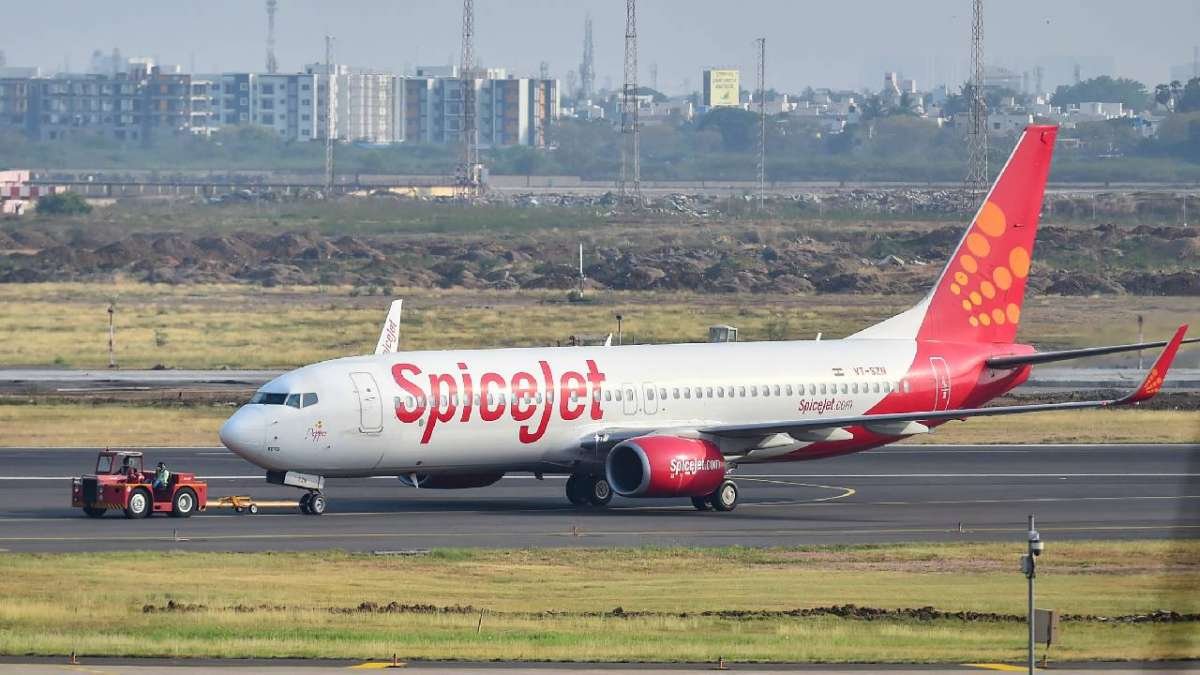 स्पाइसजेट ने यात्री को गलत टिकट जारी करने के लिए 25,000 मुआवजे का भुगतान करने के लिए कहा