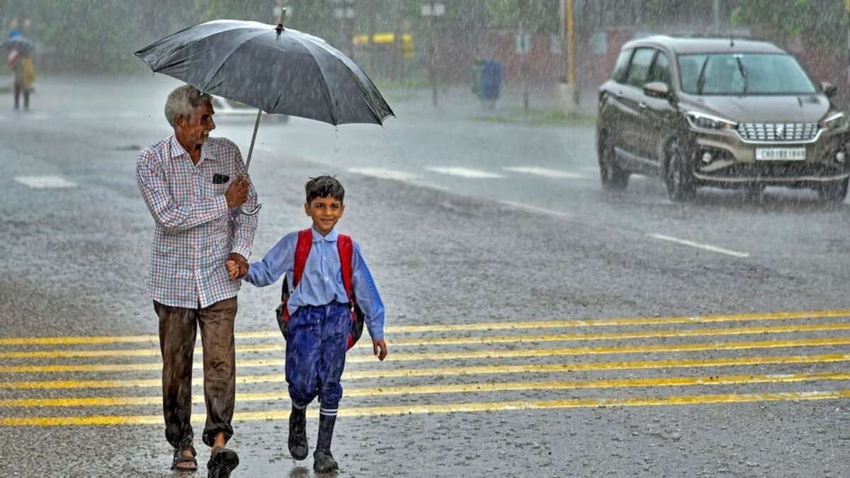 IMD सक्रिय मानसून स्थितियों के बीच कई राज्यों में लाल और नारंगी मौसम अलर्ट जारी करता है