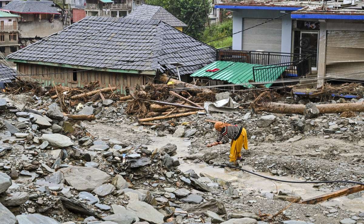 उत्तराखंड मौसम: IMD 6 जिलों के लिए भारी वर्षा चेतावनी जारी करता है, स्कूल देहरादून में बंद हो गए
