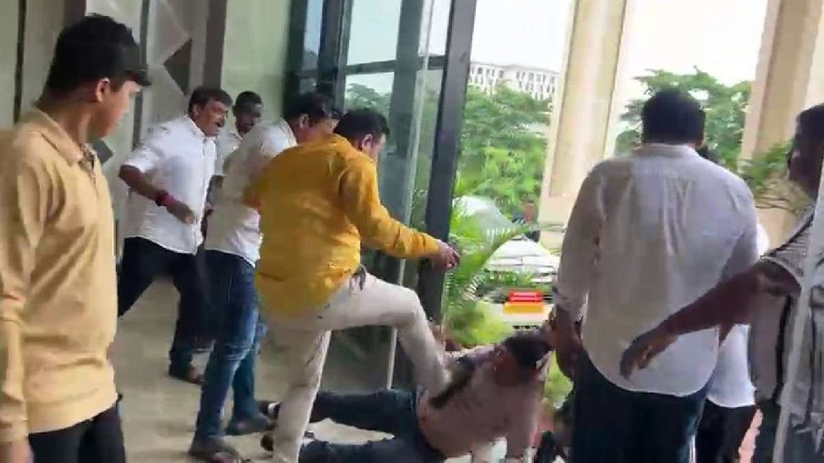 ओडिशा ऑफिसर असॉल्ट: 3 गिरफ्तार होने के बाद वीडियो वायरल हो गया राजनीतिक पंक्ति के बीच, पटनायक ने दावा किया कि भाजपा की भागीदारी