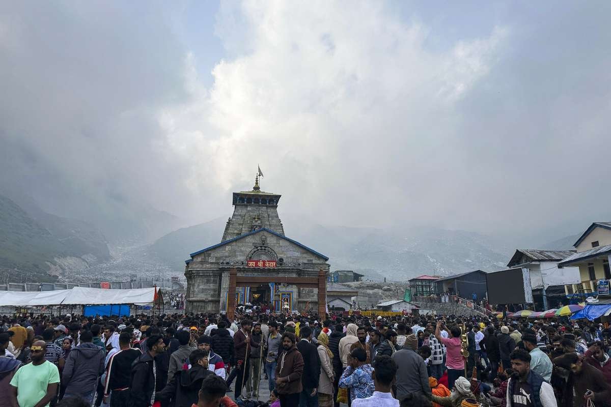 केदारनाथ यात्रा को निलंबित कर दिया गया