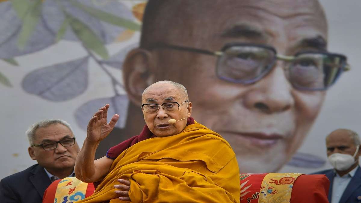 दलाई लामा पुनर्जन्म का मुद्दा: 'भारत उत्तराधिकारी पर धार्मिक स्टैंड से रेफरी करता है', MEA कहते हैं