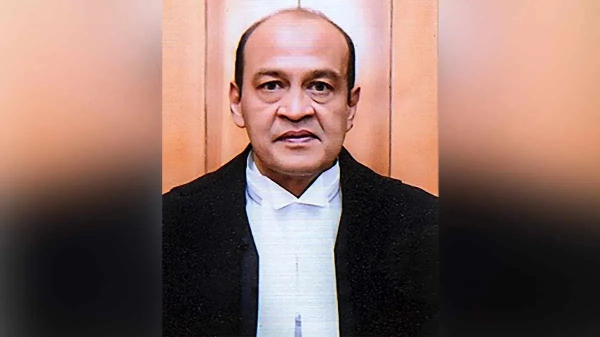 सुप्रीम कोर्ट ने जस्टिस वर्मा की याचिका को नकद पंक्ति में सुनने के लिए विशेष बेंच स्थापित करने के लिए खुद को पुनरावृत्ति की,