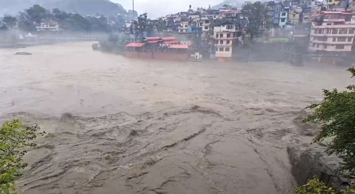 हिमाचल प्रदेश में मानसून कहर: 37 मृत, 40 लापता; IMD नारंगी चेतावनी जारी करता है