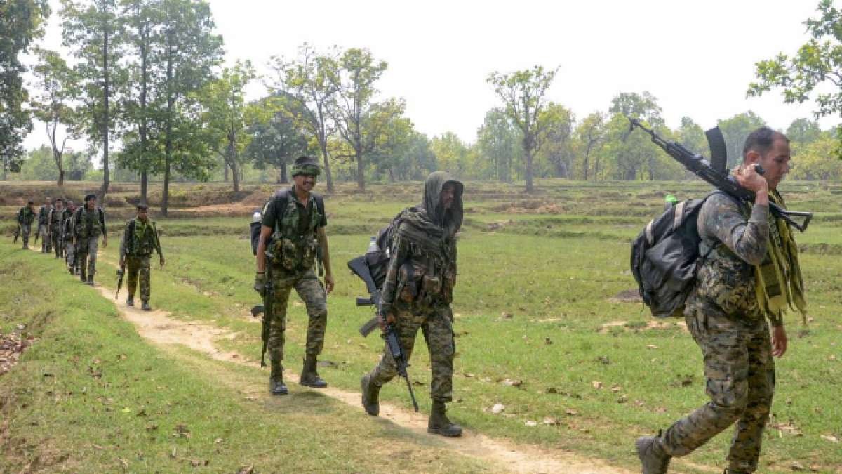 गडचिरोली-नारायणपुर सीमा पर 8 घंटे की मुठभेड़ के बाद चार नक्सल मारे गए, सर्च ऑप्स चल रहे थे