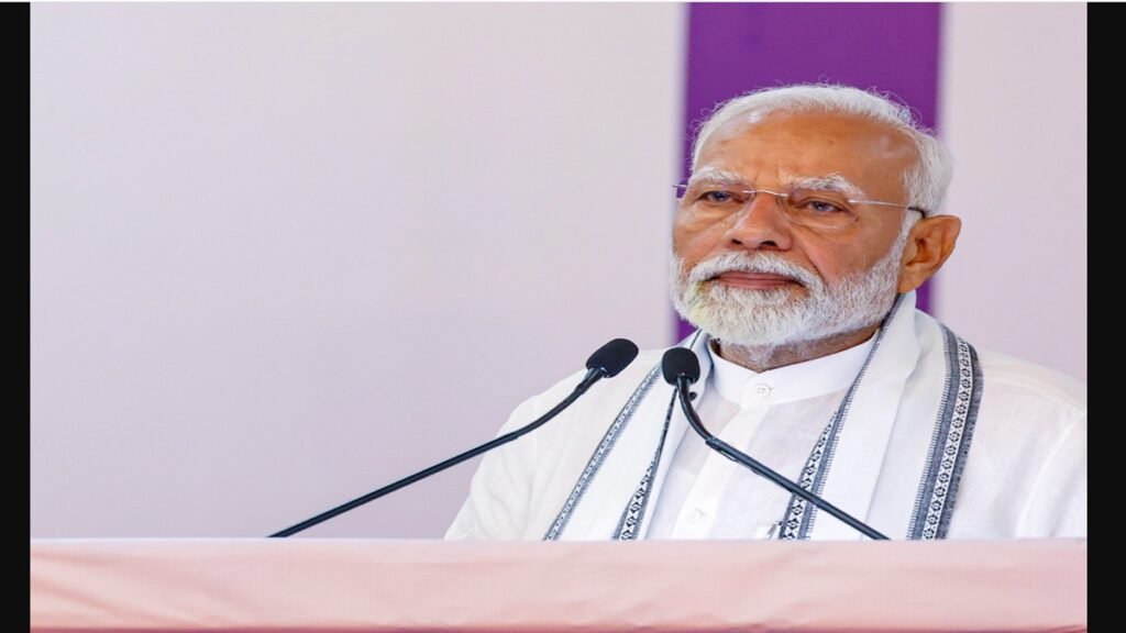 दिल्ली मेजर इन्फ्रा बूस्ट के लिए सेट: पीएम मोदी ने कल 11,000-सीआर हाईवे प्रोजेक्ट्स का उद्घाटन करने के लिए | वीडियो