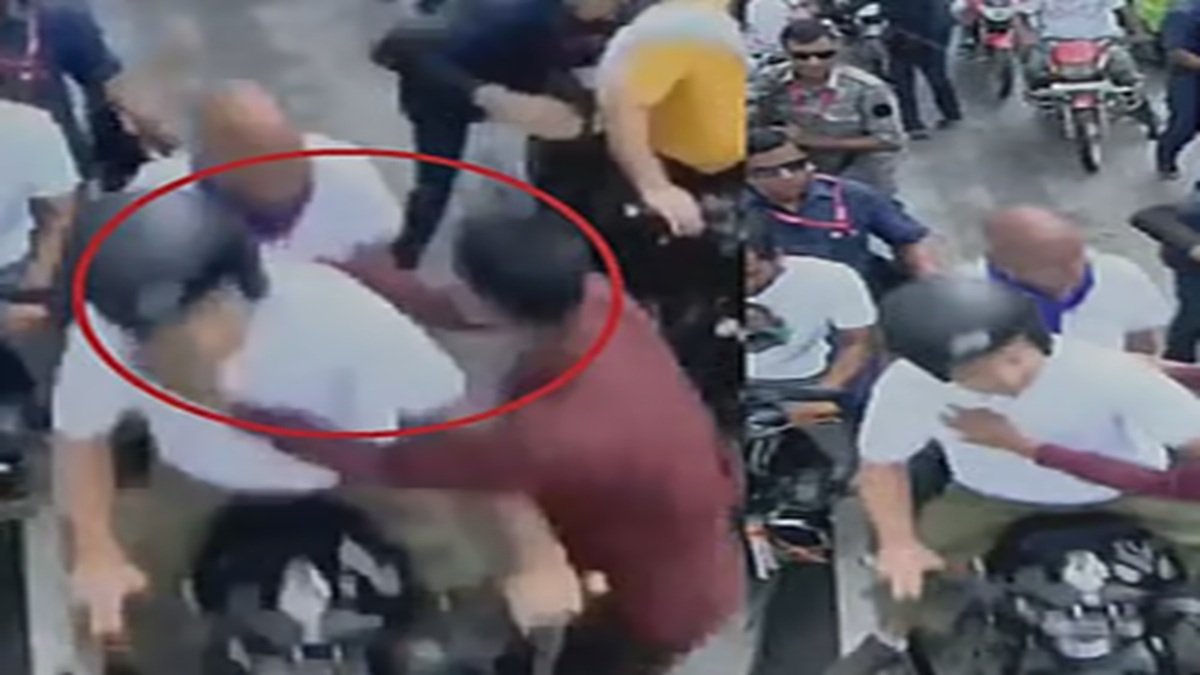 फैन ब्रीच्स सिक्योरिटी, बिहार में बाइक रैली के दौरान राहुल गांधी को चूमता है | वीडियो