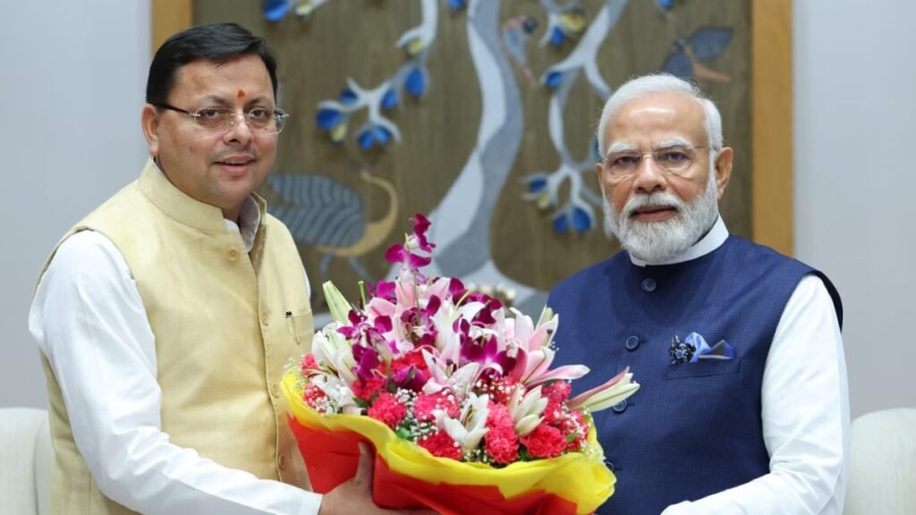 उत्तराखंड सीएम पुष्कर धामी ने 'मेरी मोदी कहानी' को प्रेरित करते हुए पीएम के समर्पण और नेतृत्व को हाइलाइट किया