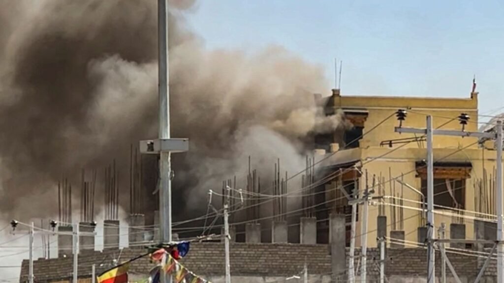 लद्दाख विरोध: चार मारे गए, कई घायल हो गए, जो हिंसक झड़पों के रूप में घायल हो गए; निषेधात्मक आदेश