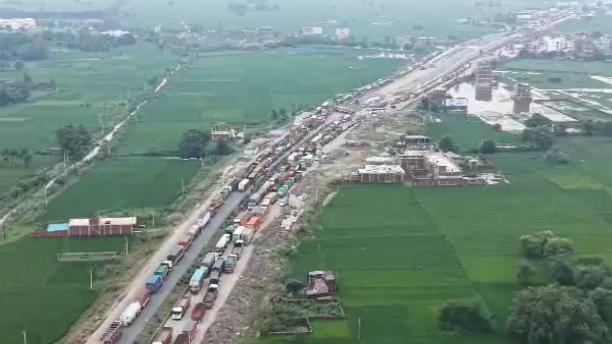 दिल्ली-कोलकाता राजमार्ग पर बड़े पैमाने पर ट्रैफिक जाम, पांच दिनों के लिए फंसे हजारों वाहन | घड़ी