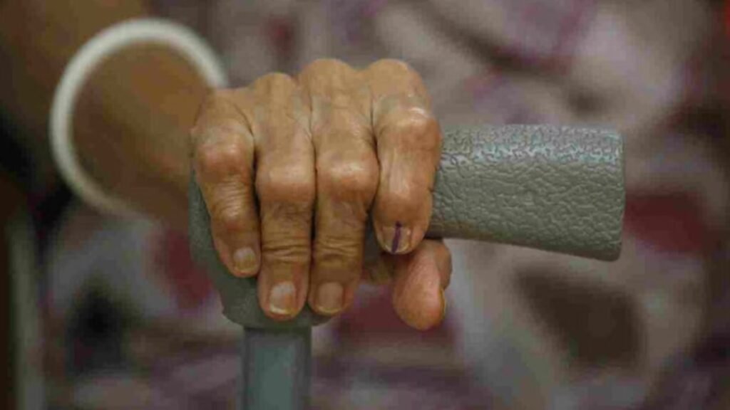 केरल कल सात जिलों में स्थानीय निकाय चुनाव के दूसरे और अंतिम चरण के लिए तैयार है