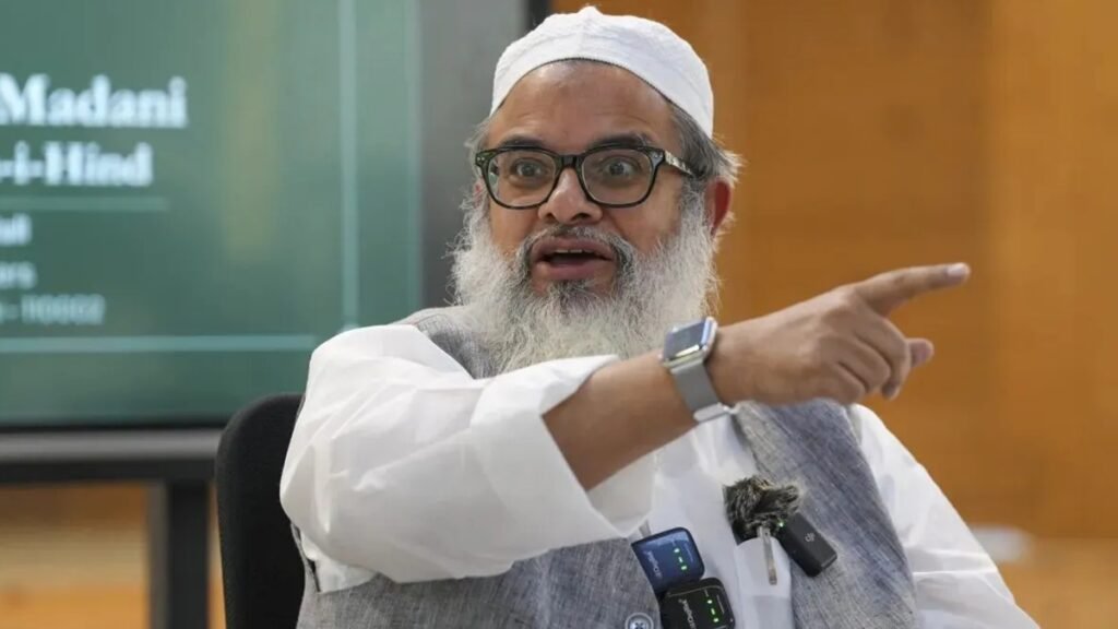पूरे देश को एकजुट होकर नफरत भरे भाषण, अपराधों के खिलाफ लड़ना होगा: मौलाना महमूद मदनी