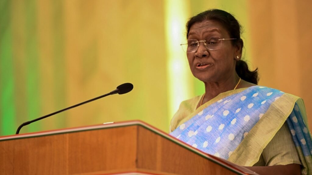 राष्ट्रपति ने परमाणु क्षेत्र को निजी भागीदारी के लिए खोलने हेतु शांति विधेयक को मंजूरी दे दी